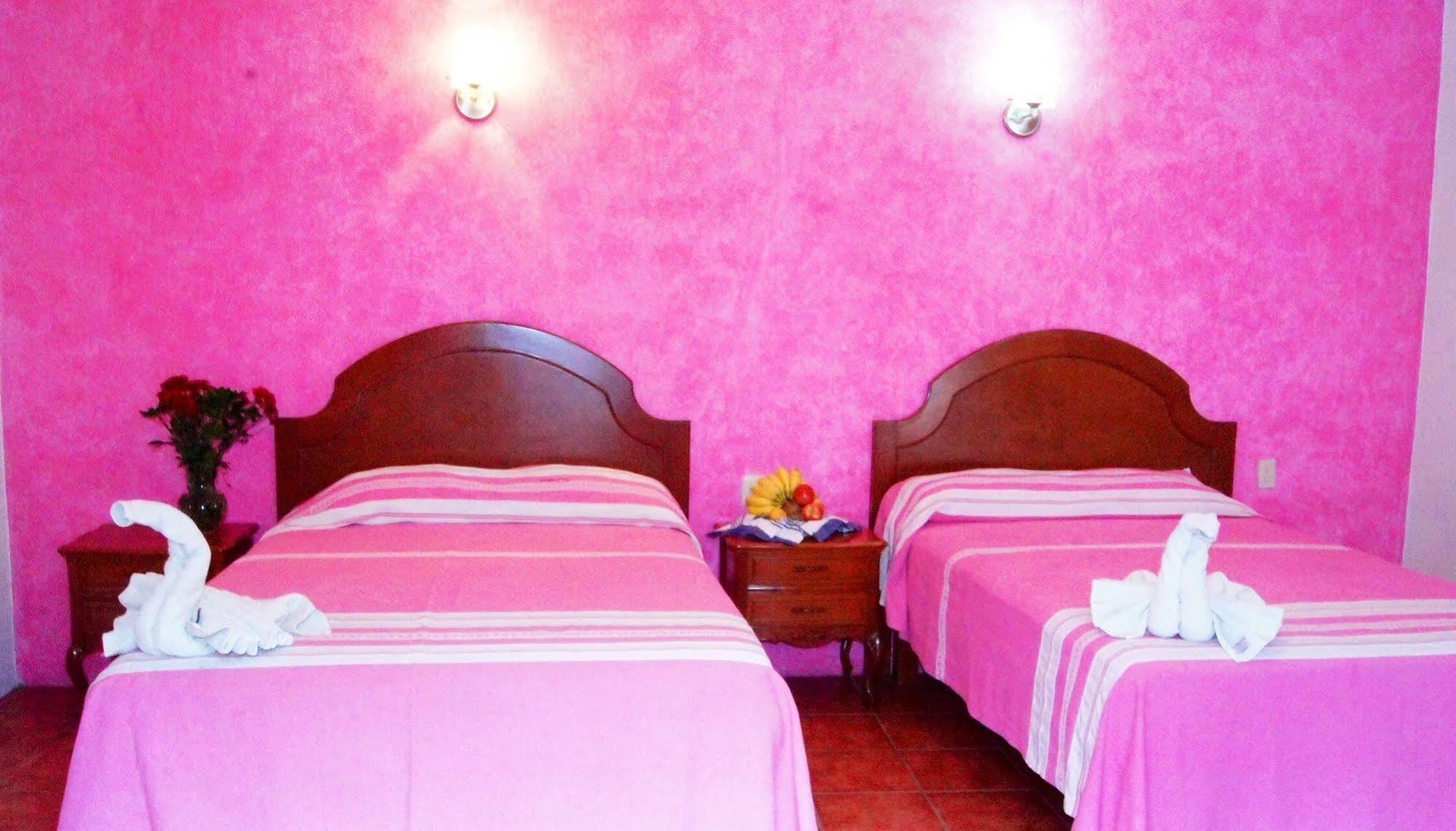 OYO Hotel Mi Casa Oaxaca Esterno foto