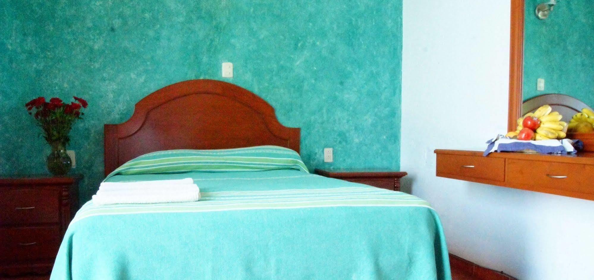 OYO Hotel Mi Casa Oaxaca Esterno foto